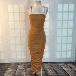 🔥🔥5 for $25🔥🔥 Hot Miami styles tan ruched bodycon midi dress size small